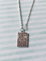 tarot card necklace - la rueda de la fortuna