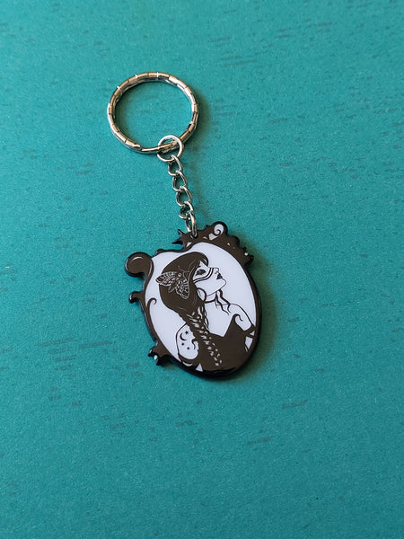 witch keyring - moth beauty 