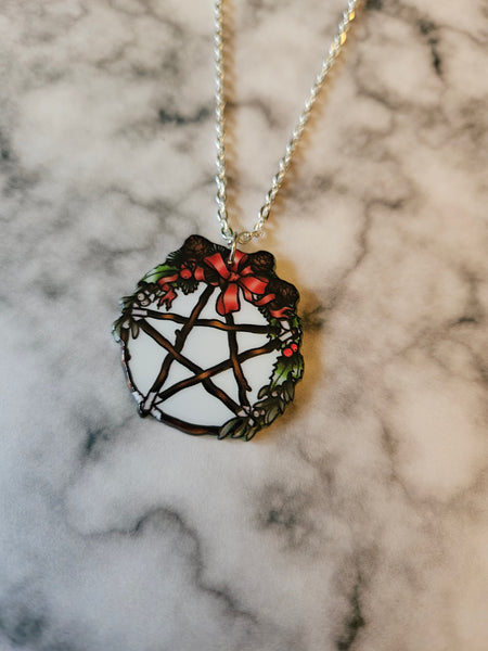 Pentagram Christmas Wreath Necklace | Resin Gothic Holiday Pendant | Silver Plated Chain | Alternative Xmas Jewellery