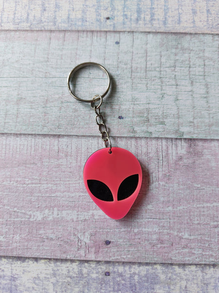 neon alien keyring - pink 