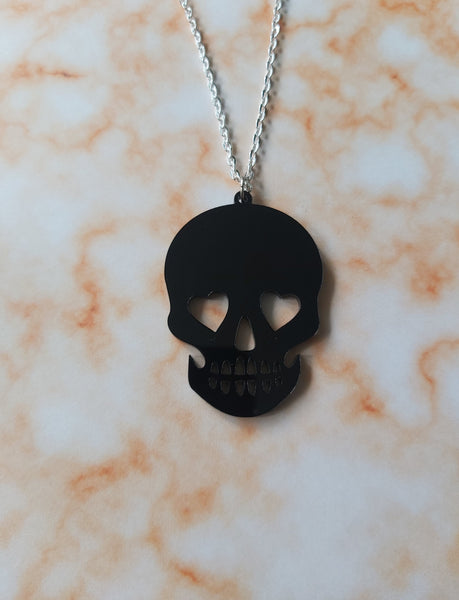 skull necklace - black