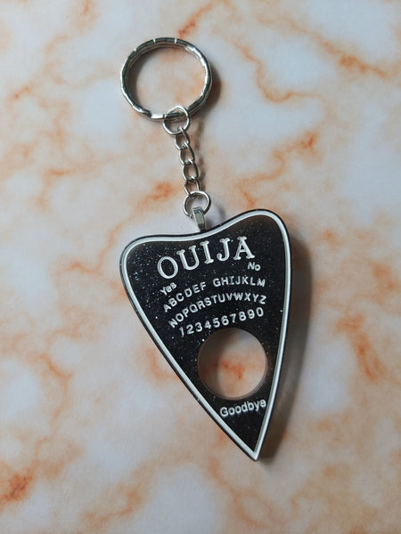 ouija planchette keyring - black