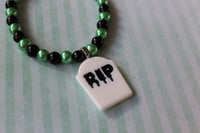 beaded gravestone bracelet - green 