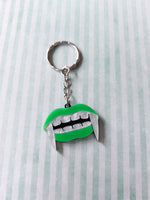vampire fang keyring - green 