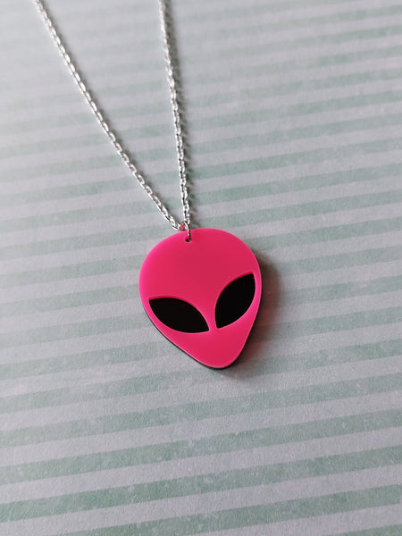 neon alien necklace - pink 