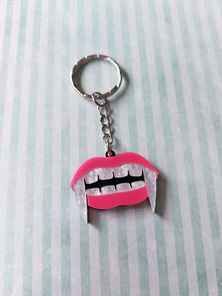 vampire fang keyring - pink 
