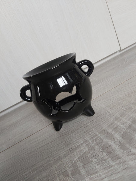triple moon cauldron oil burner