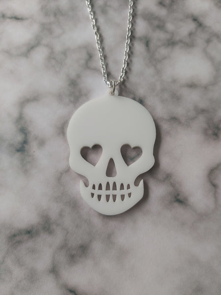 skull necklace - white
