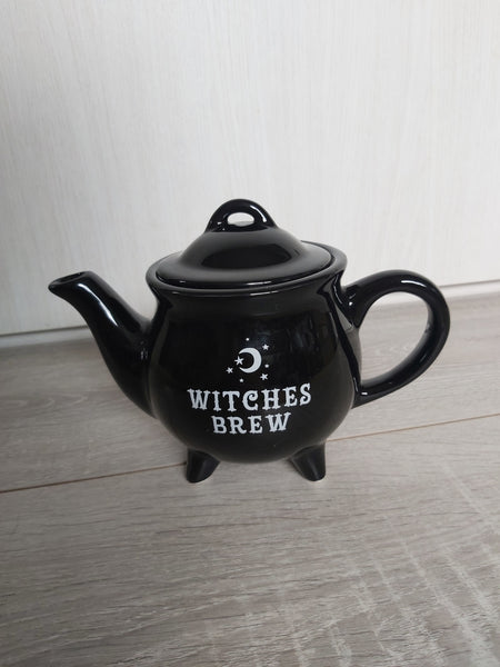 witches brew teapot (black) 