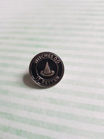 witchcraft pin badge - witches do it better